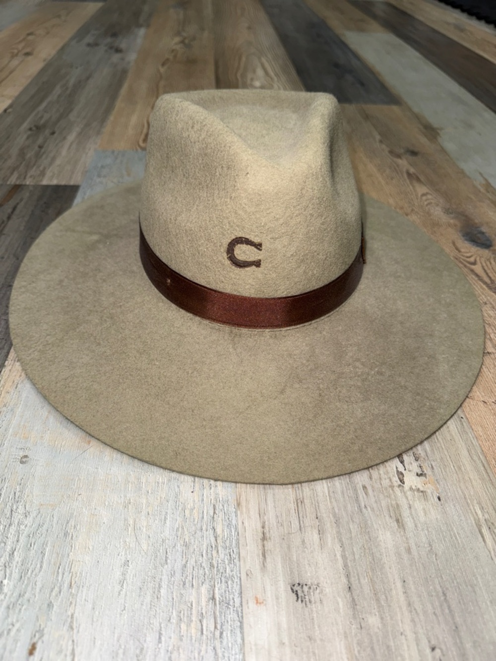 Olive green Felt Charlie Horse western Hat with Brown Band